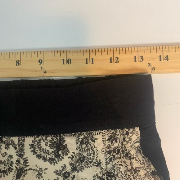 H&M Pants Womens 4 Wide-Leg Crop Boho Chic Baroque Print Black Cream Flowy - Picture 9 of 11